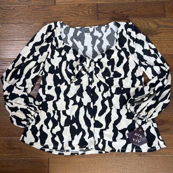 Ava & Viv  Black Abstract  Long Sleeve Sweetheart Knit Blouse NWT - Picture 2 of 7